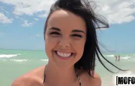 Camera ao vivo sexo ninfetas amadoras gostosas transando na praia